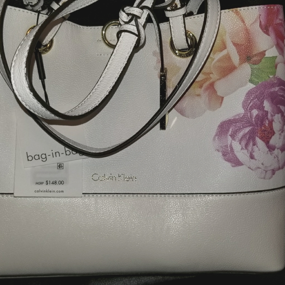 NWT Calvin Klein Purse